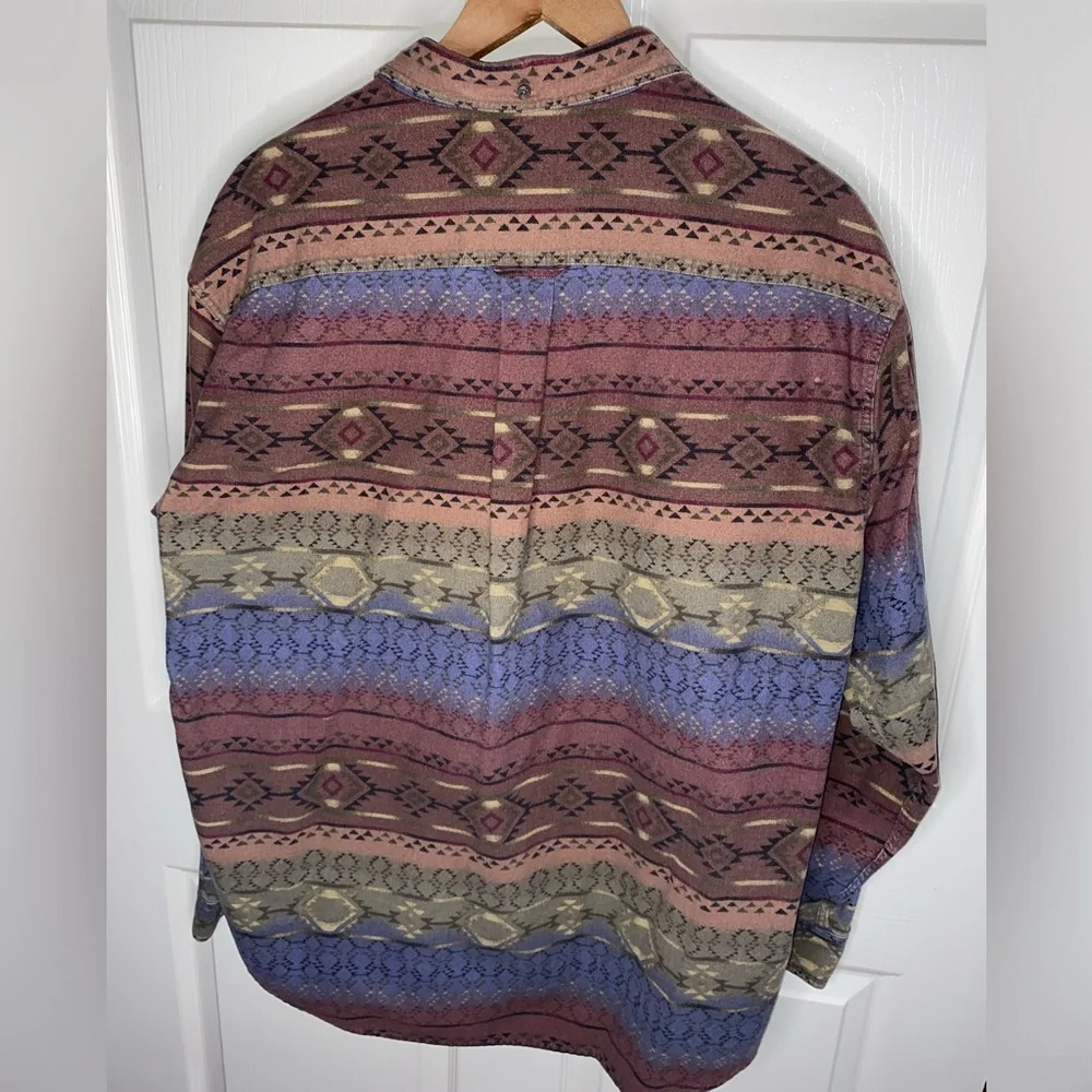 Cabela’s Deerskin Soft Chamois Southwest Geometric Button Shirt – Men’s Size L - Picture 7 of 9